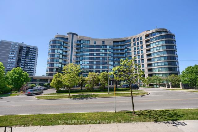 803 - 18 Valley Woods Rd, Condo with 2 bedrooms, 2 bathrooms and 1 parking in Toronto ON | Image 12
