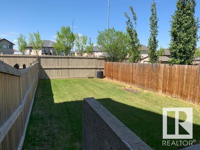 1638 65 St Sw, House semidetached with 3 bedrooms, 3 bathrooms and 2 parking in Edmonton AB | Image 33