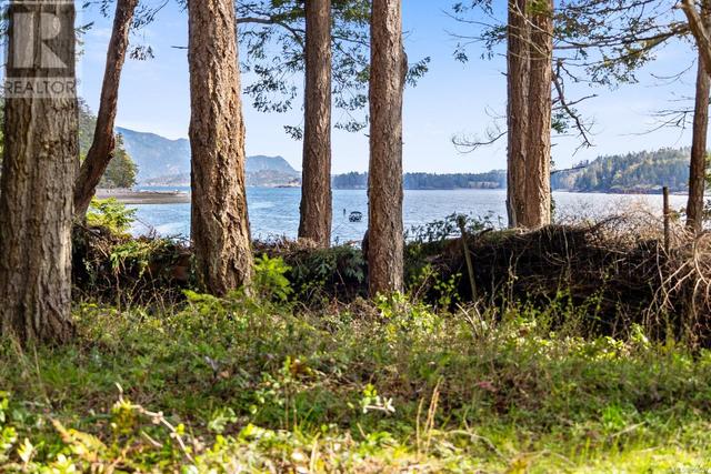 2 Spring Bay Rd, House detached with 2 bedrooms, 1 bathrooms and 7 parking in Powell River E BC | Image 50