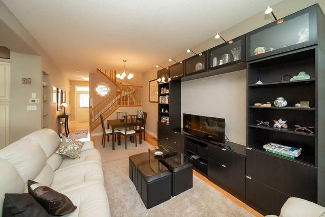9 - 174 Martindale Rd, Townhouse with 2 bedrooms, 4 bathrooms and 1 parking in St. Catharines ON | Image 6