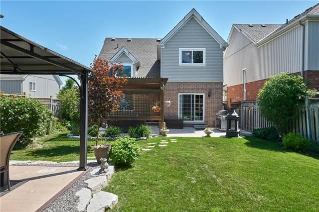 1050 Muriel St, House detached with 3 bedrooms, 3 bathrooms and 4 parking in Innisfil ON | Image 2