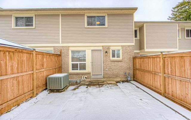 k76 - 223 Pioneer Dr, Townhouse with 3 bedrooms, 1 bathrooms and 2 parking in Kitchener ON | Image 19