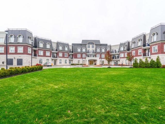 328 - 2300 Upper Middle Rd W, Condo with 1 bedrooms, 2 bathrooms and 1 parking in Oakville ON | Image 1