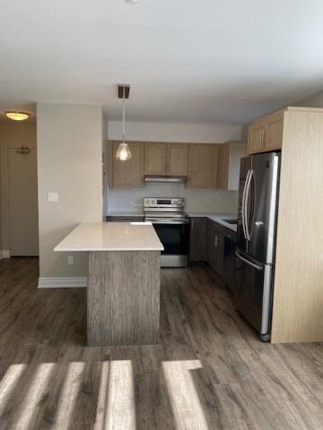 7 - 100 West Ave S, Condo with 1 bedrooms, 1 bathrooms and 1 parking in Hamilton ON | Image 16