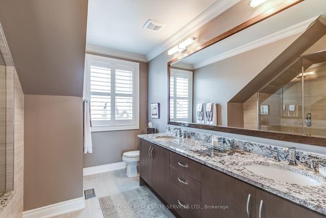 23 Leaves Terr, House attached with 3 bedrooms, 3 bathrooms and 2 parking in Toronto ON | Image 19