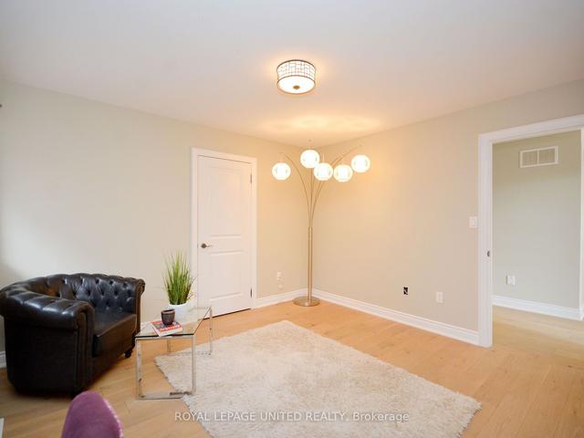 31 Godliman Rd, House detached with 4 bedrooms, 5 bathrooms and 4 parking in Brampton ON | Image 21