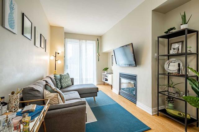 202 - 39 Parliament St, Condo with 1 bedrooms, 1 bathrooms and 0 parking in Toronto ON | Image 3