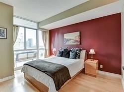 1401 - 3939 Duke Of York Blvd, Condo with 1 bedrooms, 2 bathrooms and 1 parking in Mississauga ON | Image 9