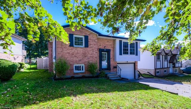 11 Wheatfield Crescent, House detached with 3 bedrooms, 2 bathrooms and 3 parking in Kitchener ON | Image 2