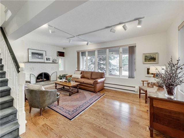 61 Lawton Blvd, House detached with 3 bedrooms, 3 bathrooms and 1 parking in Toronto ON | Image 3