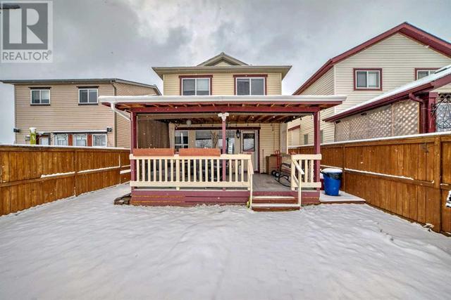 163 Eversyde Circle Sw, House detached with 4 bedrooms, 2 bathrooms and 2 parking in Calgary AB | Image 38