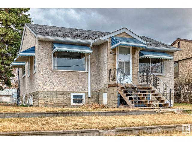 12030 50 St Nw Nw, House detached with 3 bedrooms, 2 bathrooms and 3 parking in Edmonton AB | Image 2
