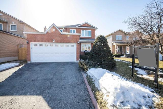 67 Rolling Acres Dr, House detached with 3 bedrooms, 3 bathrooms and 4 parking in Whitby ON | Image 1