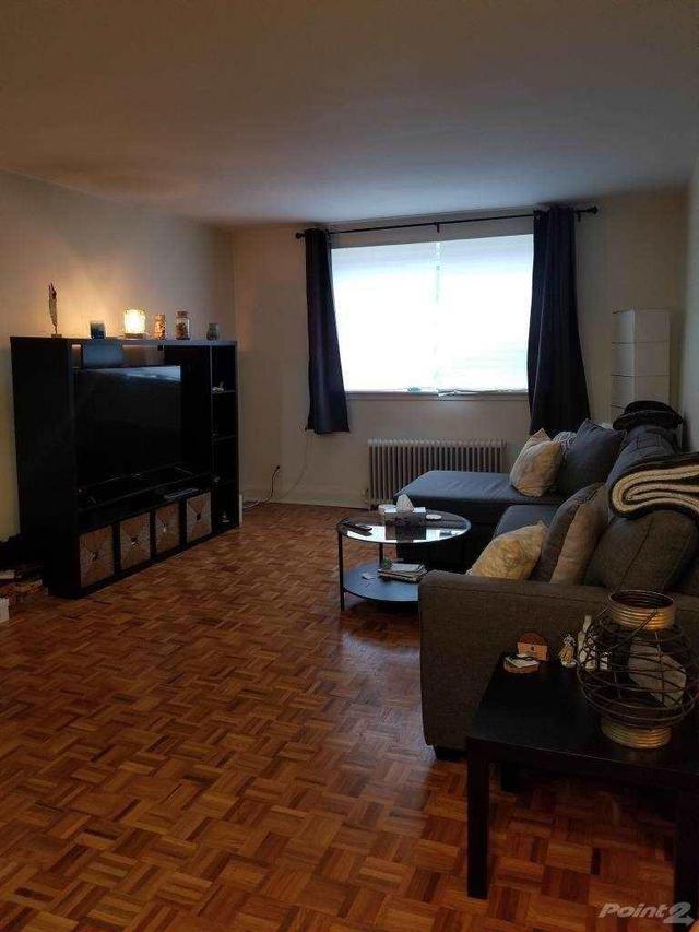 B4 - 205 Keele St, House detached with 1 bedrooms, 1 bathrooms and 1 parking in Toronto ON | Image 10