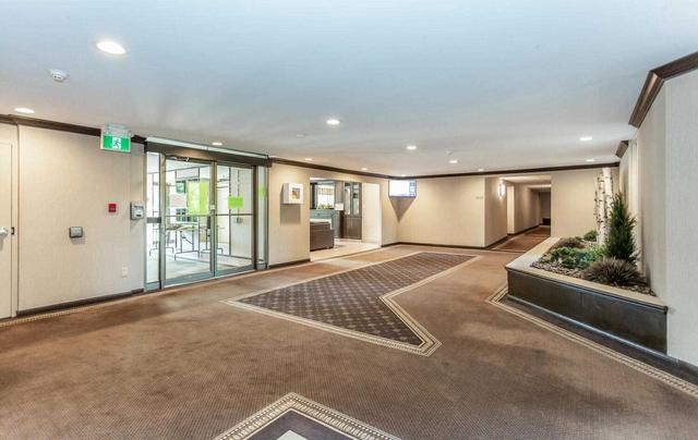 216 - 8351 Mclaughlin Rd, Condo with 2 bedrooms, 2 bathrooms and 1 parking in Brampton ON | Image 13