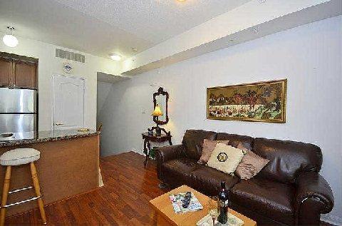 th25 - 88 Carr St, Townhouse with 2 bedrooms, 2 bathrooms and 1 parking in Toronto ON | Image 13