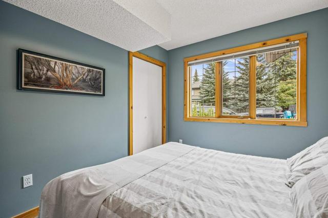 2 - 125 Rundle Crescent, Home with 3 bedrooms, 2 bathrooms and 2 parking in Canmore AB | Image 34