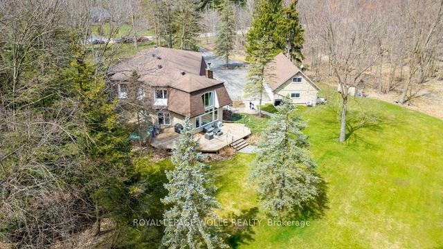 2229 Herrgott Rd, House detached with 3 bedrooms, 5 bathrooms and 18 parking in Wellesley ON | Image 12