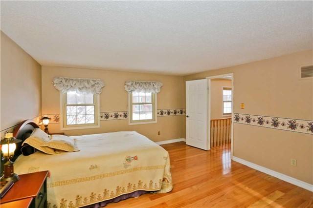 9 Talgarth Rd, House detached with 3 bedrooms, 3 bathrooms and 4 parking in Toronto ON | Image 10