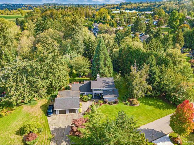 3070 Hillview Court, House detached with 4 bedrooms, 2 bathrooms and 8 parking in Surrey BC | Image 31