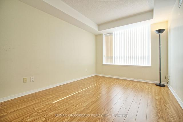 lph06 - 7 Michael Power Pl, Condo with 1 bedrooms, 1 bathrooms and 1 parking in Toronto ON | Image 5