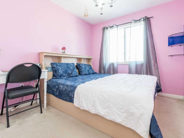 18 Garibaldi Dr, House semidetached with 3 bedrooms, 3 bathrooms and 3 parking in Brampton ON | Image 10
