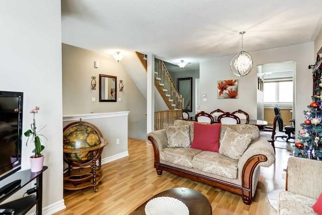 24 Magdalene Cres, House attached with 3 bedrooms, 3 bathrooms and 2 parking in Brampton ON | Image 26