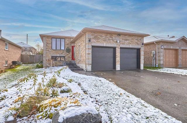 13 Forest Dale Dr, House detached with 3 bedrooms, 3 bathrooms and 6 parking in Barrie ON | Image 1