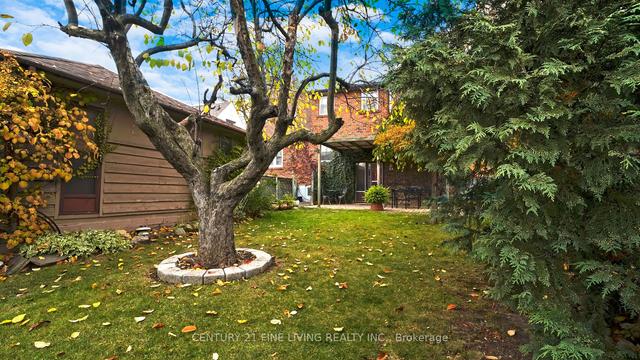 80 Amesbury Dr, House detached with 3 bedrooms, 3 bathrooms and 7 parking in Toronto ON | Image 18