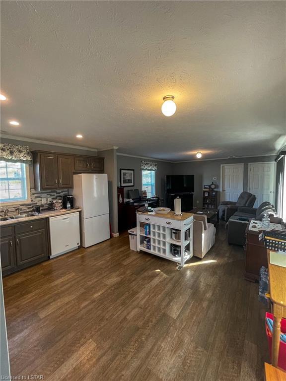 a20 - 4838 Switzer Drive, House detached with 2 bedrooms, 1 bathrooms and 4 parking in Southwest Middlesex ON | Image 7
