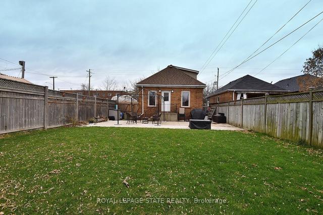 293 Fairfield Ave, House detached with 2 bedrooms, 1 bathrooms and 2 parking in Hamilton ON | Image 29