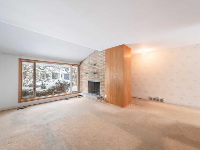12 Shadwell Pl, House detached with 3 bedrooms, 2 bathrooms and 3 parking in Toronto ON | Image 33