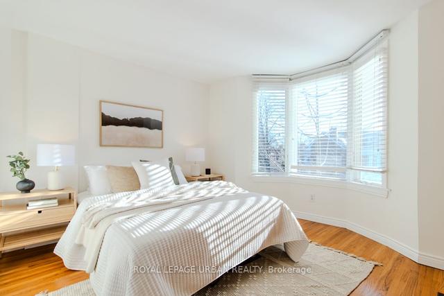 11 Marchmount Rd, House semidetached with 4 bedrooms, 2 bathrooms and 0 parking in Toronto ON | Image 7