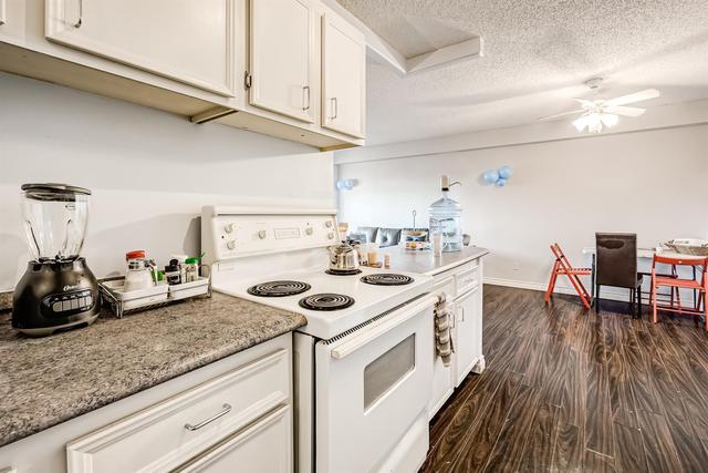710 - 111 14 Avenue Se, Condo with 2 bedrooms, 1 bathrooms and 1 parking in Calgary AB | Image 1