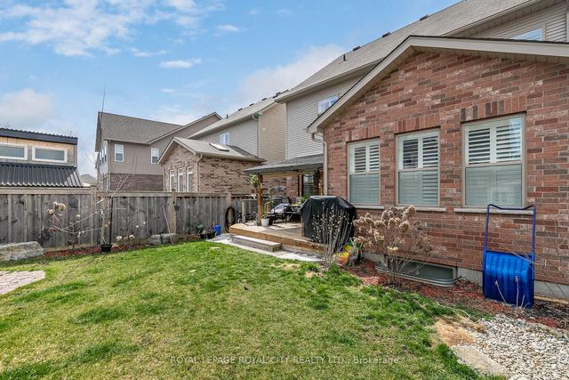 298 Tremaine Cres, House detached with 3 bedrooms, 4 bathrooms and 4 parking in Kitchener ON | Image 33