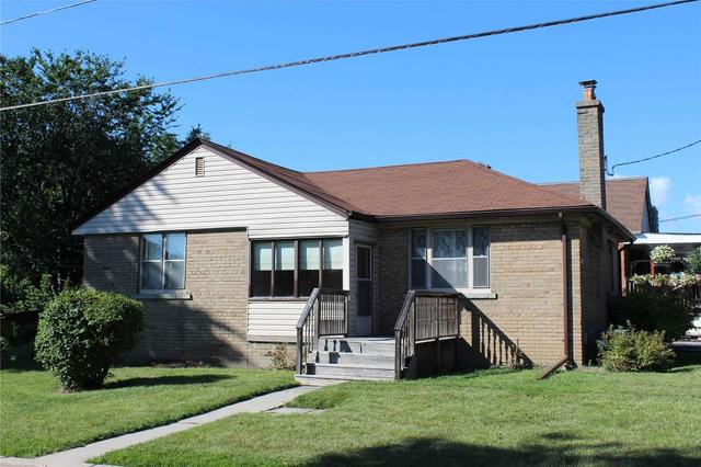 59 Cadillac Ave, House detached with 2 bedrooms, 1 bathrooms and 1 parking in Toronto ON | Image 1