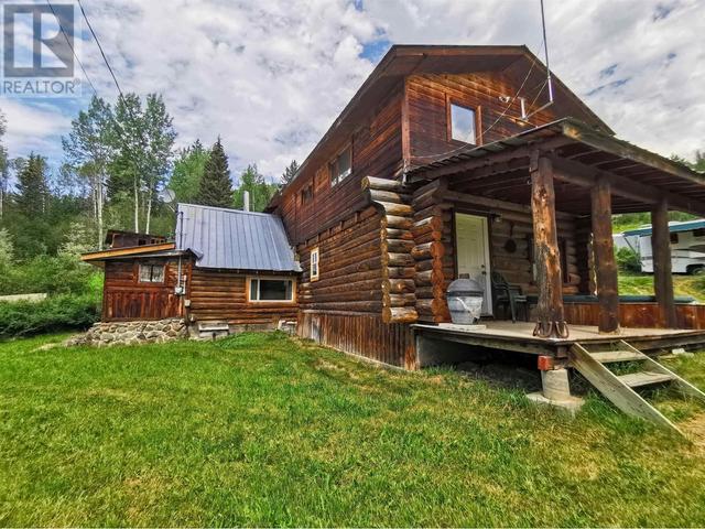 7102 Grossett Road, House detached with 2 bedrooms, 2 bathrooms and null parking in Cariboo L BC | Image 20