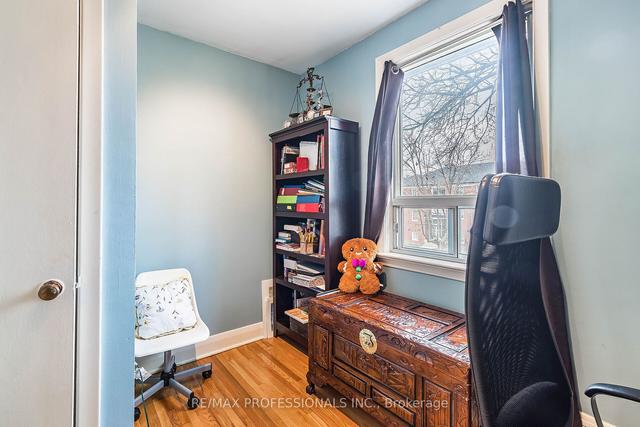 17 Wadsworth Blvd, House detached with 3 bedrooms, 2 bathrooms and 3 parking in Toronto ON | Image 21