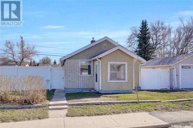 1337 Coteau Street W, House detached with 1 bedrooms, 1 bathrooms and null parking in Moose Jaw SK | Image 5
