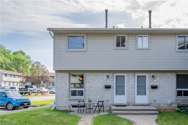 28 - 700 Paisley Road, House attached with 3 bedrooms, 1 bathrooms and 1 parking in Guelph ON | Image 1