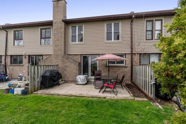 14 Greenwich Circ, Townhouse with 3 bedrooms, 3 bathrooms and 2 parking in Brampton ON | Image 26