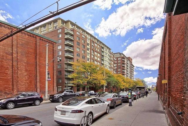 sp05 - 70 Mill St E, Condo with 2 bedrooms, 2 bathrooms and 1 parking in Toronto ON | Image 11