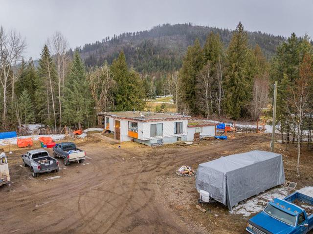 101 Champion Park Road, House detached with 4 bedrooms, 2 bathrooms and null parking in Kootenay Boundary A BC | Image 67