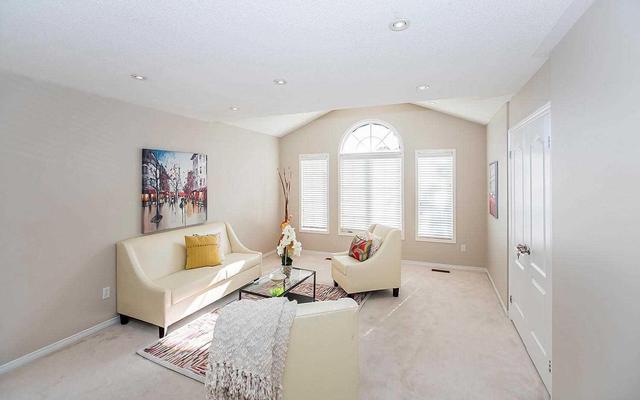 59 Baha Cres, House detached with 4 bedrooms, 5 bathrooms and 4 parking in Brampton ON | Image 14