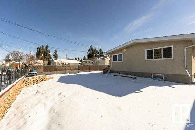 16113 88a Av Nw, House detached with 4 bedrooms, 2 bathrooms and null parking in Edmonton AB | Image 37
