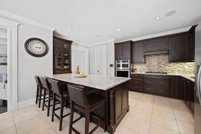 101 Vitlor Dr, House detached with 4 bedrooms, 5 bathrooms and 6 parking in Richmond Hill ON | Image 7