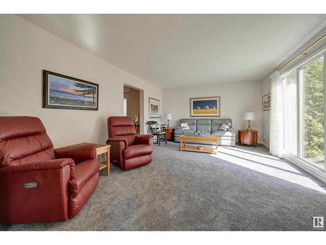8107 138 St Nw, House detached with 5 bedrooms, 3 bathrooms and null parking in Edmonton AB | Image 17