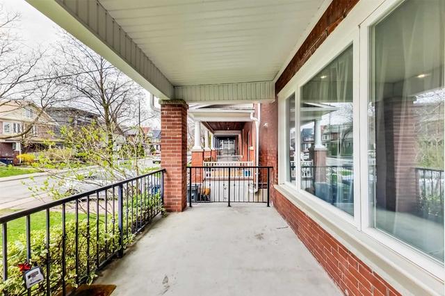 133 Mavety St, House detached with 6 bedrooms, 3 bathrooms and 1 parking in Toronto ON | Image 23