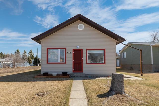5025 54 Street, House detached with 2 bedrooms, 1 bathrooms and 2 parking in Daysland AB | Image 20
