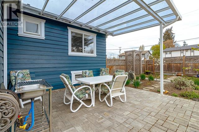 Covered Patio | Image 29